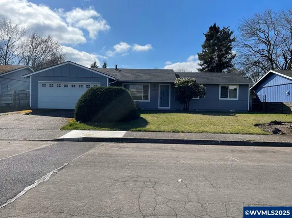 4648 Squire Ct NE, Salem, OR 97301