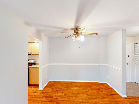 4th image of 3435 83rd St APT C4