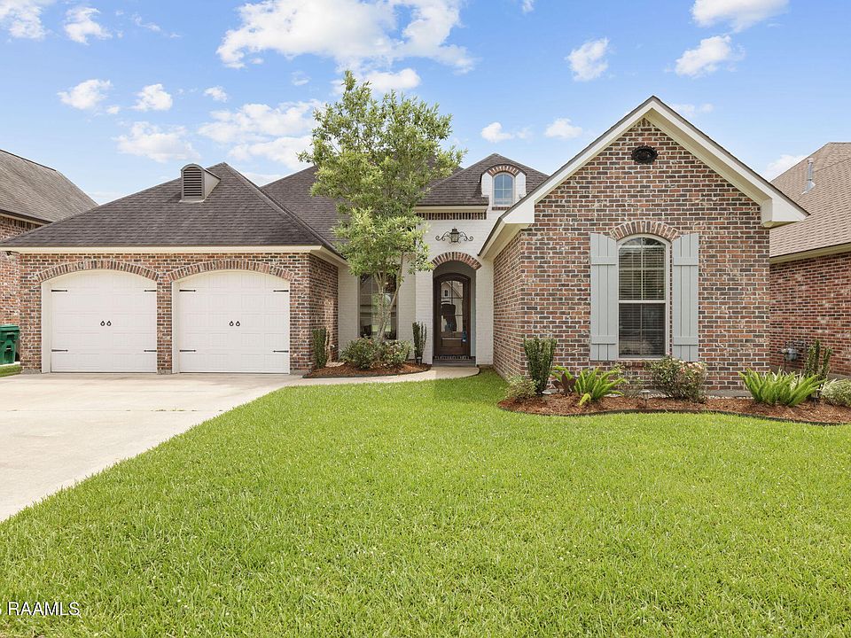 1st image of 104 Tortoise Ln