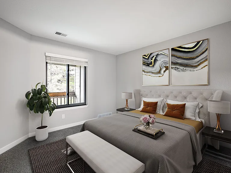 Oak Hill Apartments — Photo 11