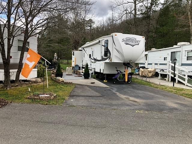 1st image of 4229 E Parkway Lot 192A