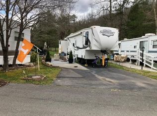 4229 E Parkway LOT 192A, Gatlinburg, TN 37738