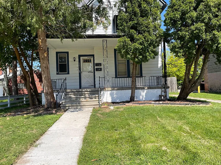 18077 Homer St #1 — Photo 1