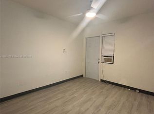 708 NW 4th Ave APT 4, Miami, FL 33136