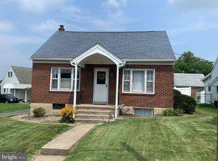 901 Midway Ave, Temple, PA 19560