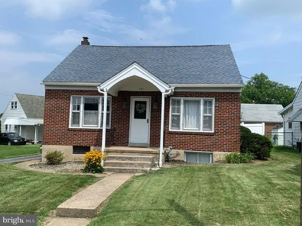 901 Midway Ave, Temple, PA 19560