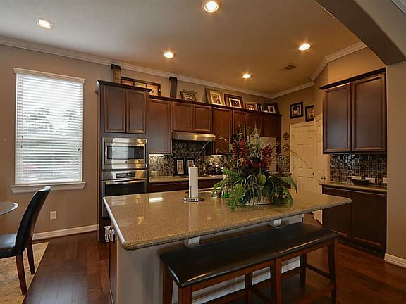 4th image of 2841 Kings Retreat Cir