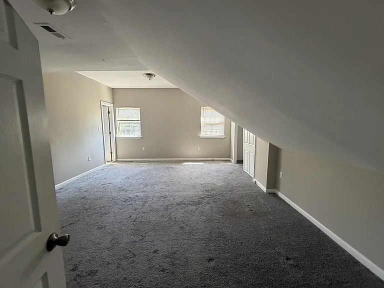 328 Almonesson Rd #A — Photo 11