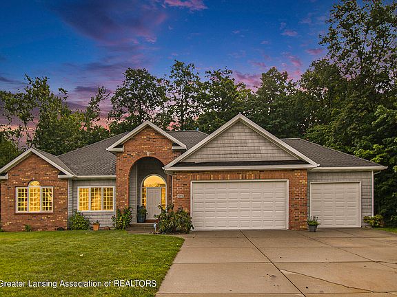 2nd image of 1223 Sweetgrass Dr