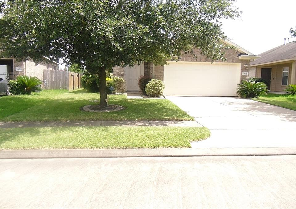 1st image of 19814 Seagler Glen Ln #1