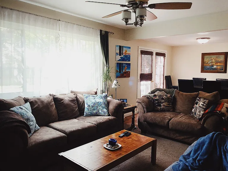 1725 Lake Sherwood Dr — Photo 6