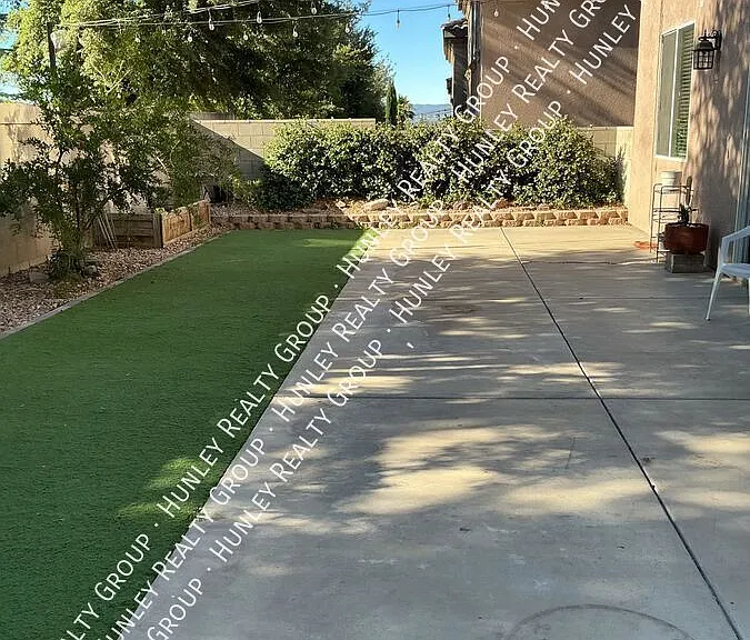 16237 Maricopa Ln — Photo 25
