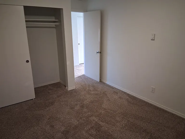 bedroom1