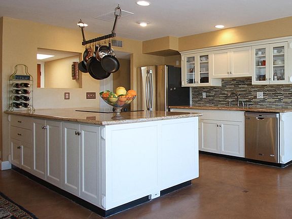 2nd image of 3060 W Desert Crest Pl