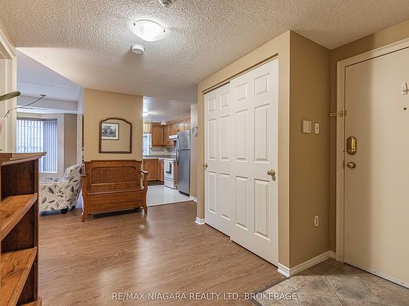 3rd image of 6704 Thorold Stone Rd #102