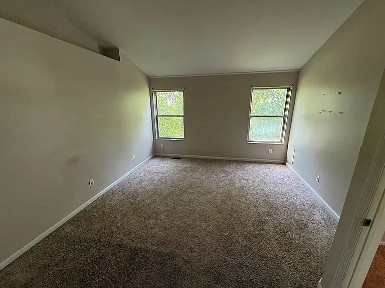 6675 Winbarr Way — Photo 24