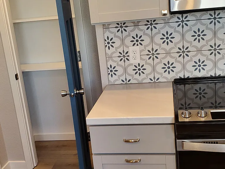 Pantry in corner