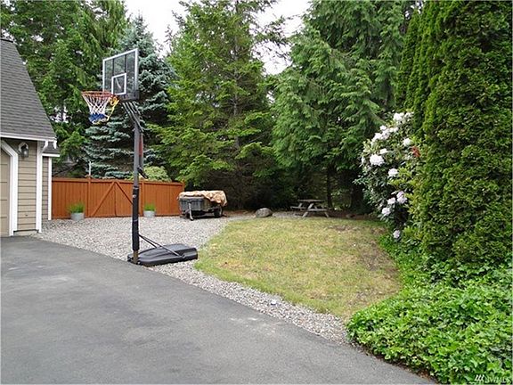 2nd image of 10542 Sirocco Cir NW