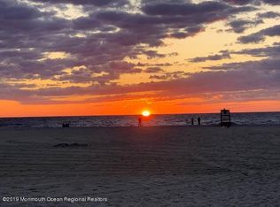 912 Ocean Ave, Sea Bright, NJ 07760