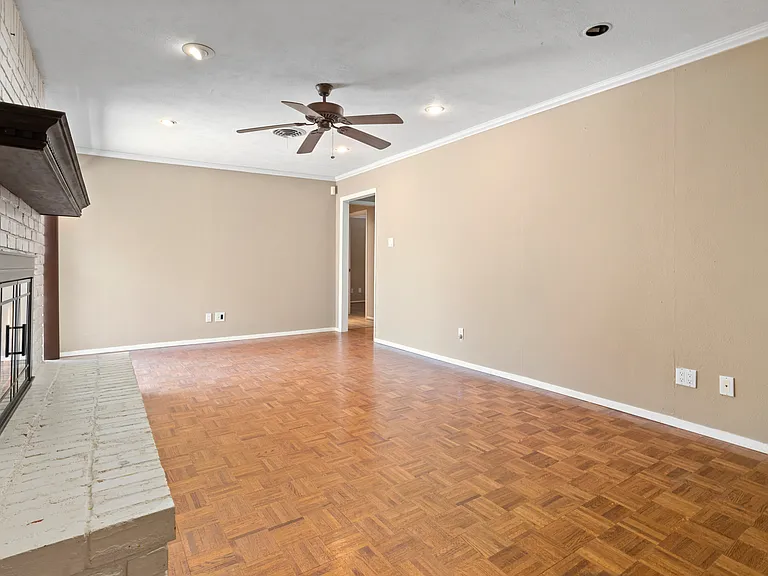 6948 Valhalla Rd — Photo 9