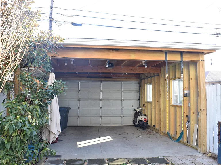 918 Hamilton St NW — Photo 13