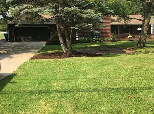 6796 Case Rd, North Ridgeville, OH 44039