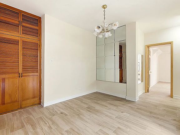 3rd image of 2645 Homecrest Ave APT 4C