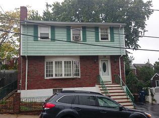 16 Chappie St, Charlestown, MA 02129
