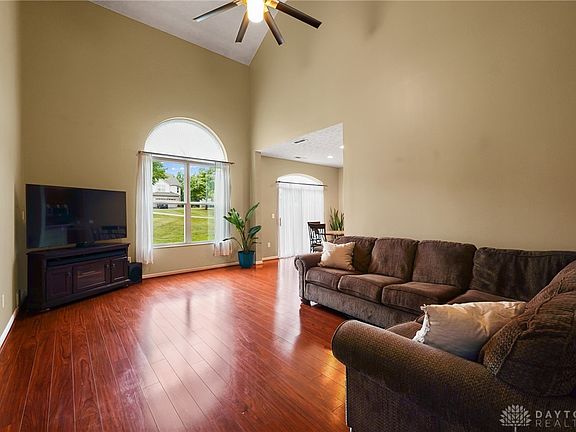 5th image of 3601 Shadetree Dr