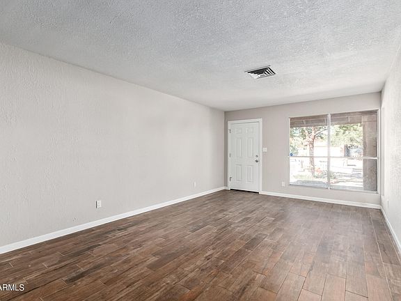 4th image of 6421 W CHOLLA Street