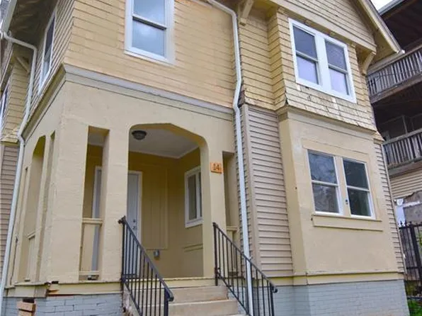 14 Wildwood Ave, Waterbury, CT 06710