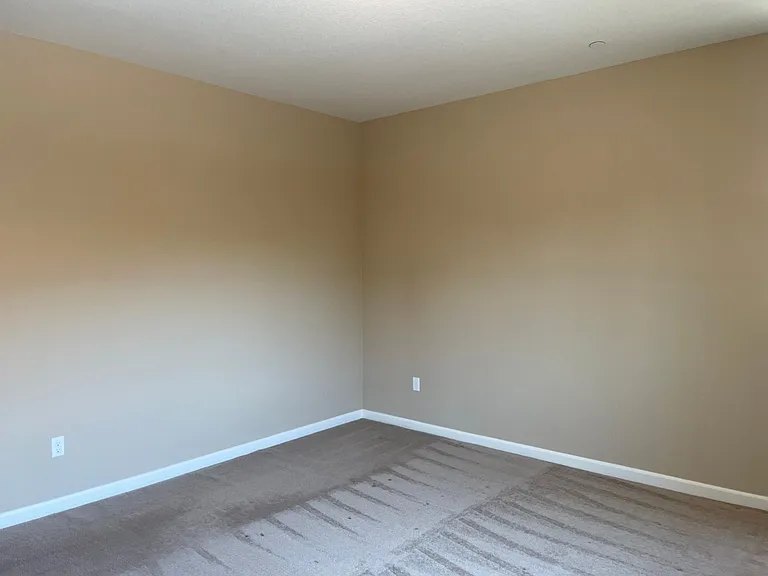 5460 Specklestone Ct — Photo 13