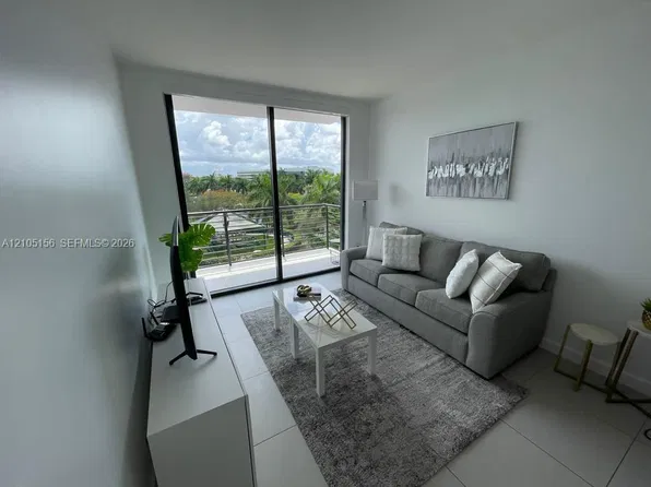 5350 NW 84th Ave #303, Doral, FL 33166