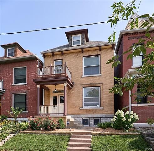 1st image of 3861 Botanical Ave