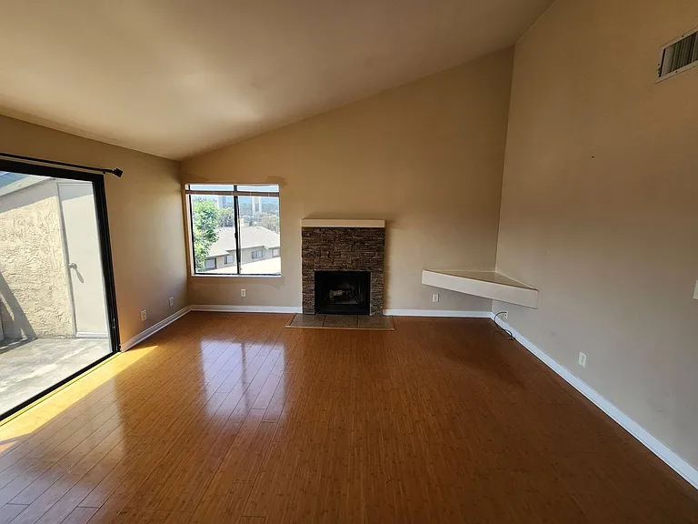 7780 Parkway Dr #1202 — Photo 8