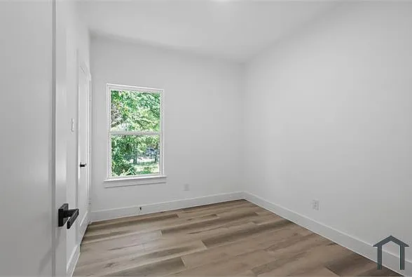 5212 Colonial Ave — Photo 14