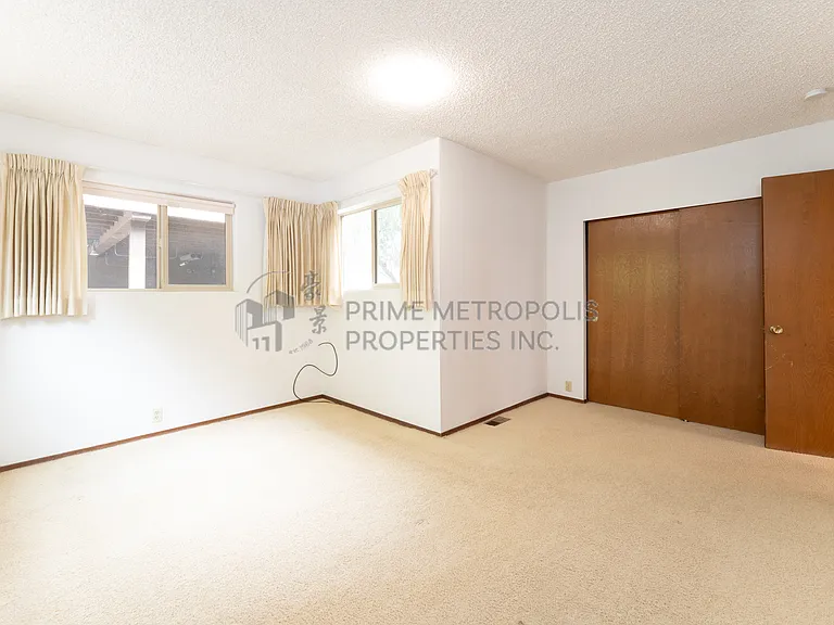11258 Riviera Pl NE — Photo 12