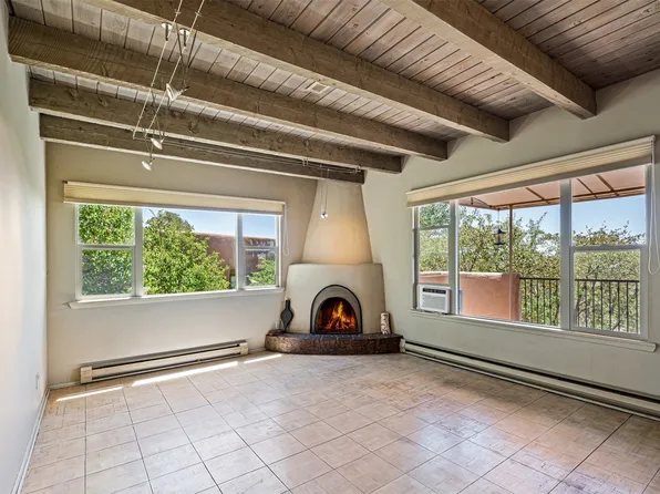 151 Gonzales Rd APT 42, Santa Fe, NM 87501
