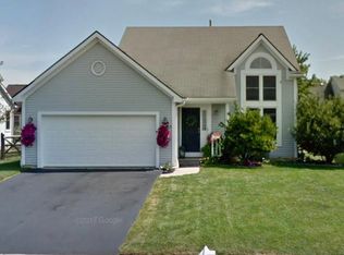 1417 Indian Creek Dr, Perrysburg, OH 43551