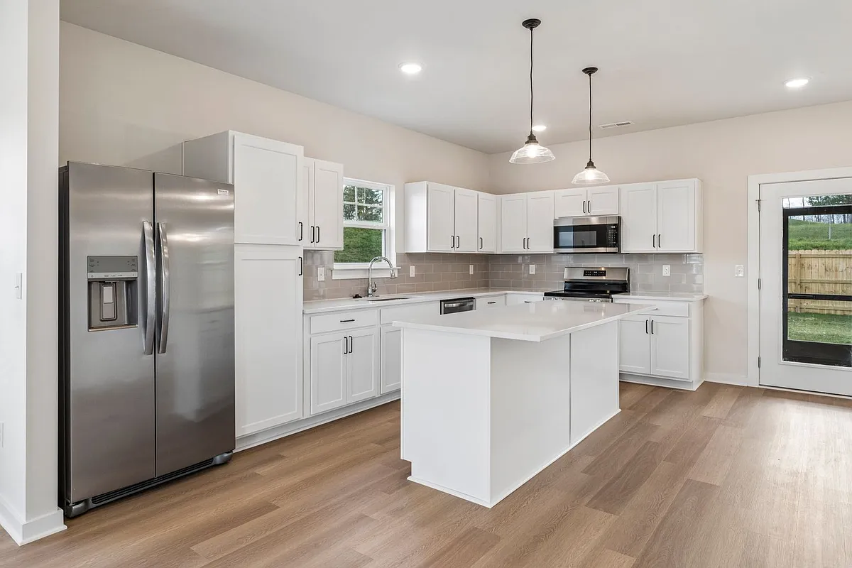 Building Photo - 4306 Gambrel Oaks