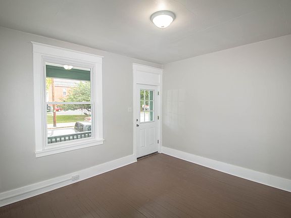 5th image of 116 N Bedford St Unit 1
