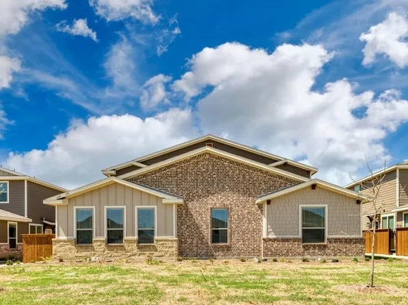 649-655 Harvest Moon Dr, Venus, TX 76084