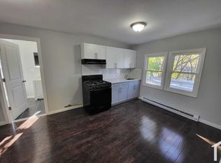 18 Mapes Ter, Newark, NJ 07112