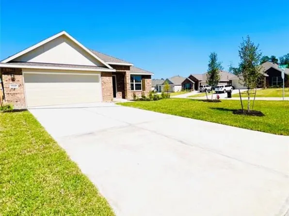 22445 Mountain Ash Dr, New Caney, TX 77357