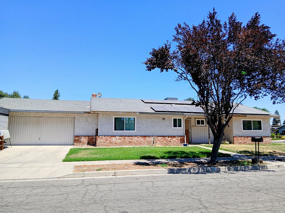 1st image of 1820 E Ash Avenue