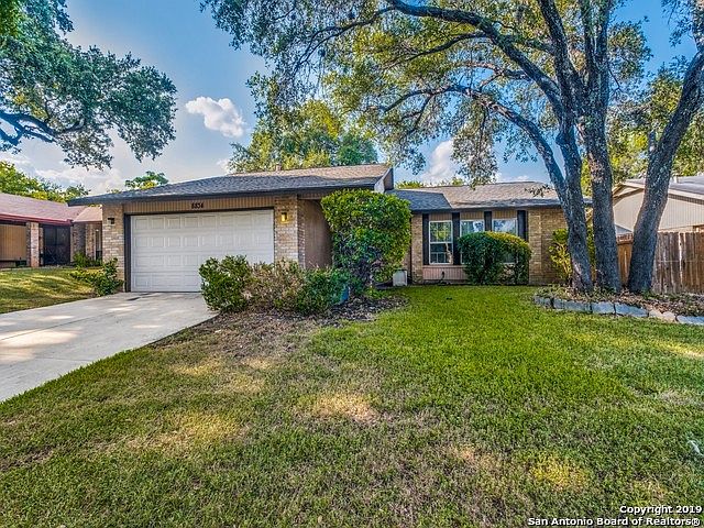 1st image of 8834 Thatch Dr