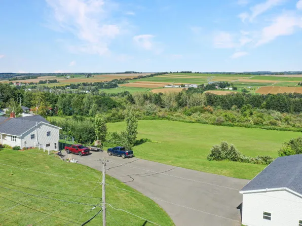 16 Summit Street, Caribou, ME 04736