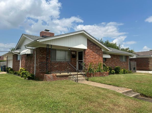 5803 E 21st Pl