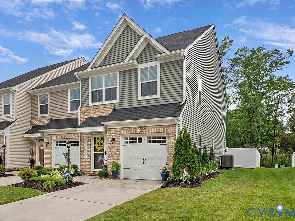 1st image of 10913 Genito Square Dr