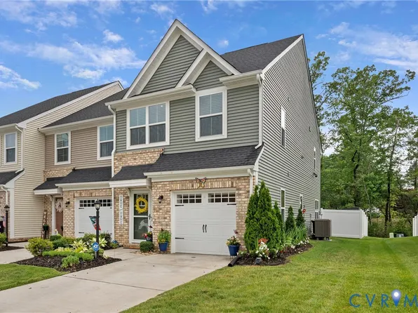 10913 Genito Square Dr, Midlothian, VA 23112